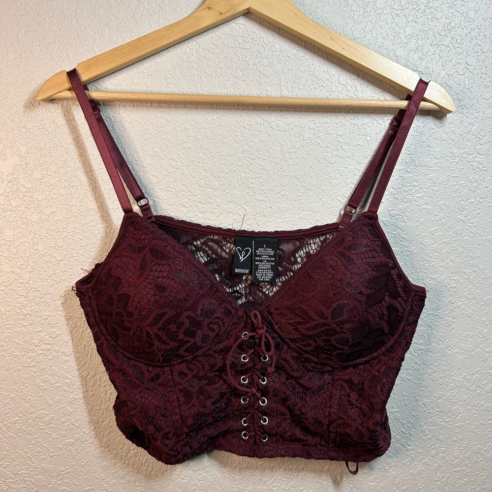 Windsor Lace Crop Top